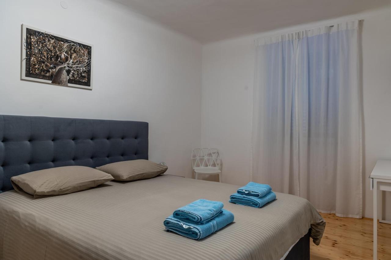 Apartament La Vela *